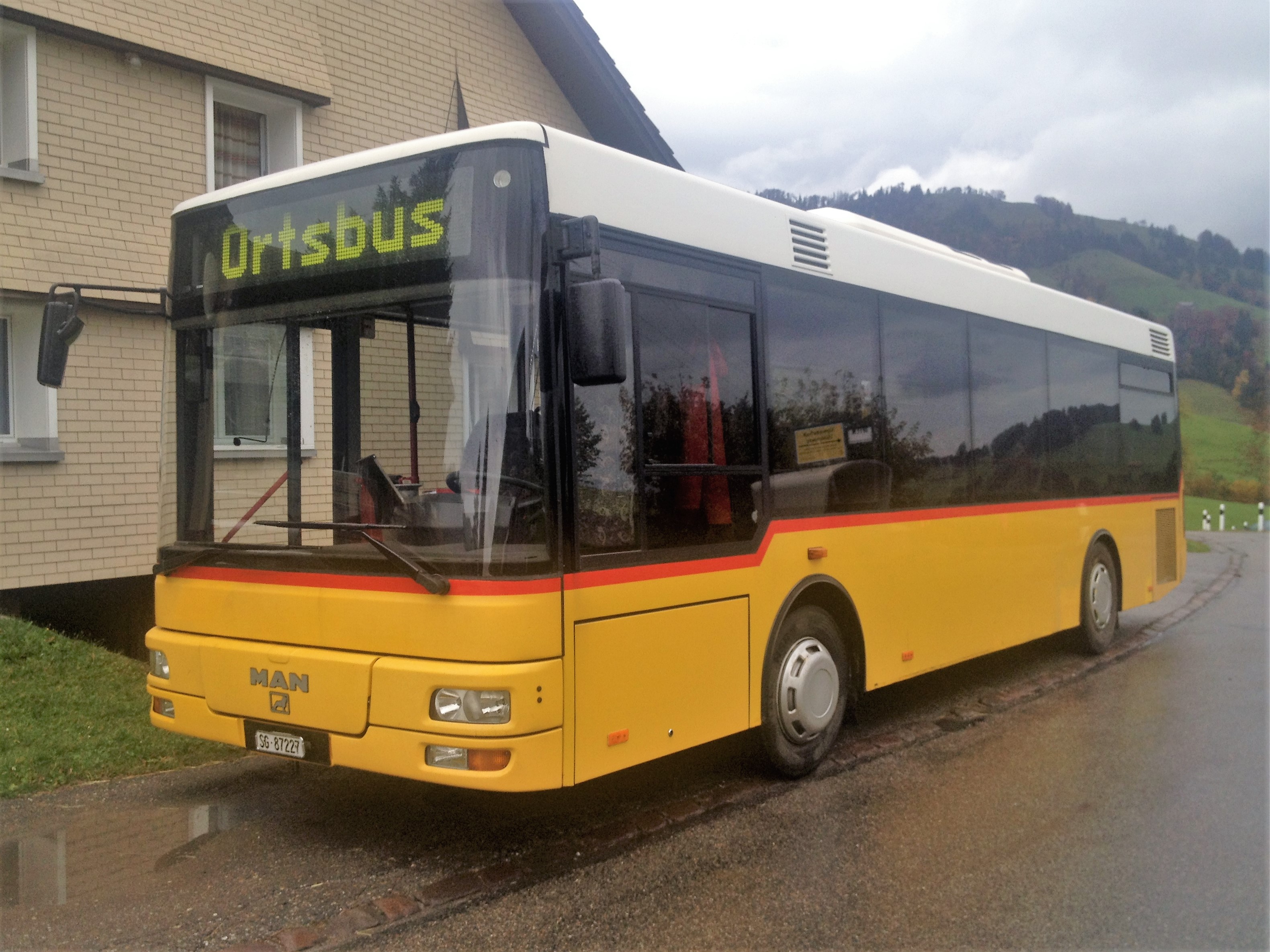 Postauto